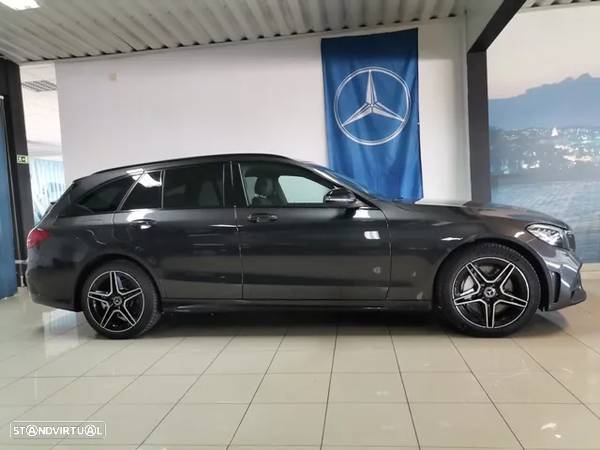 Mercedes-Benz C 300 de AMG Line - 2