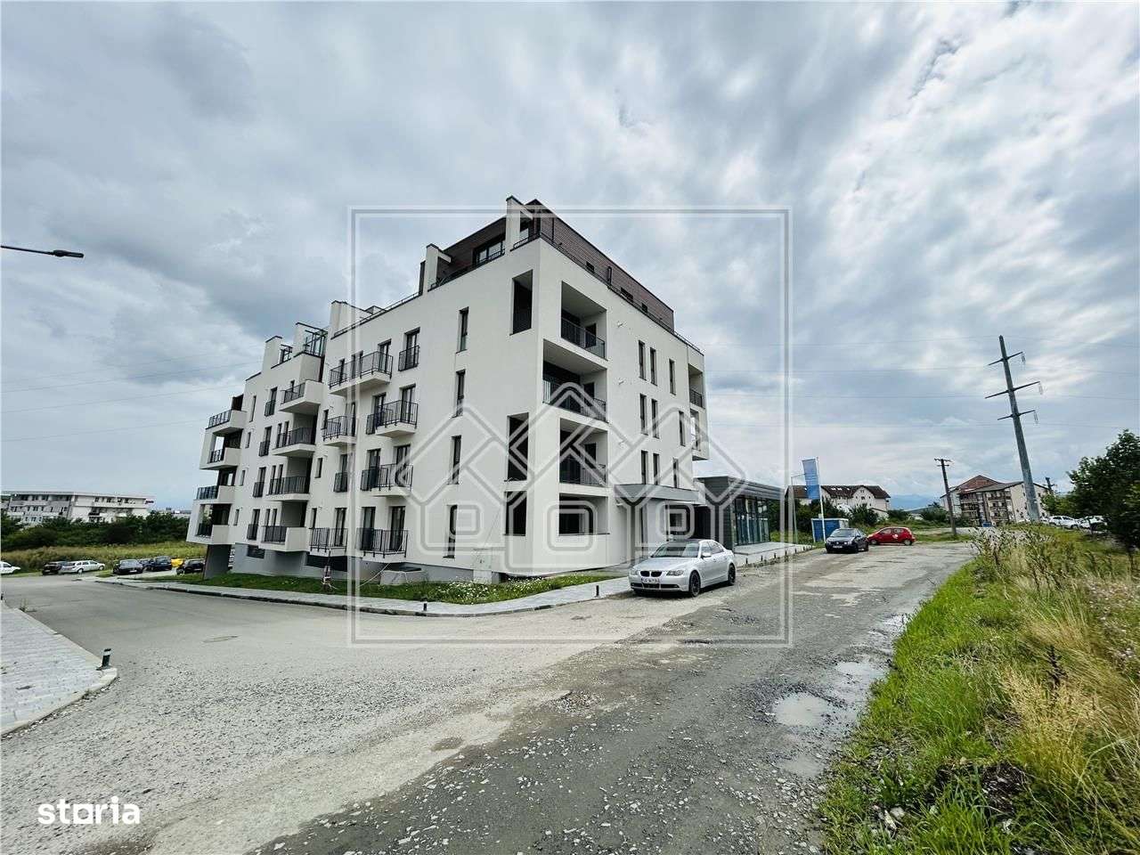 Apartament 2 camere, balcon mare, bloc nou, zona buna - Imagine principală: 3/15