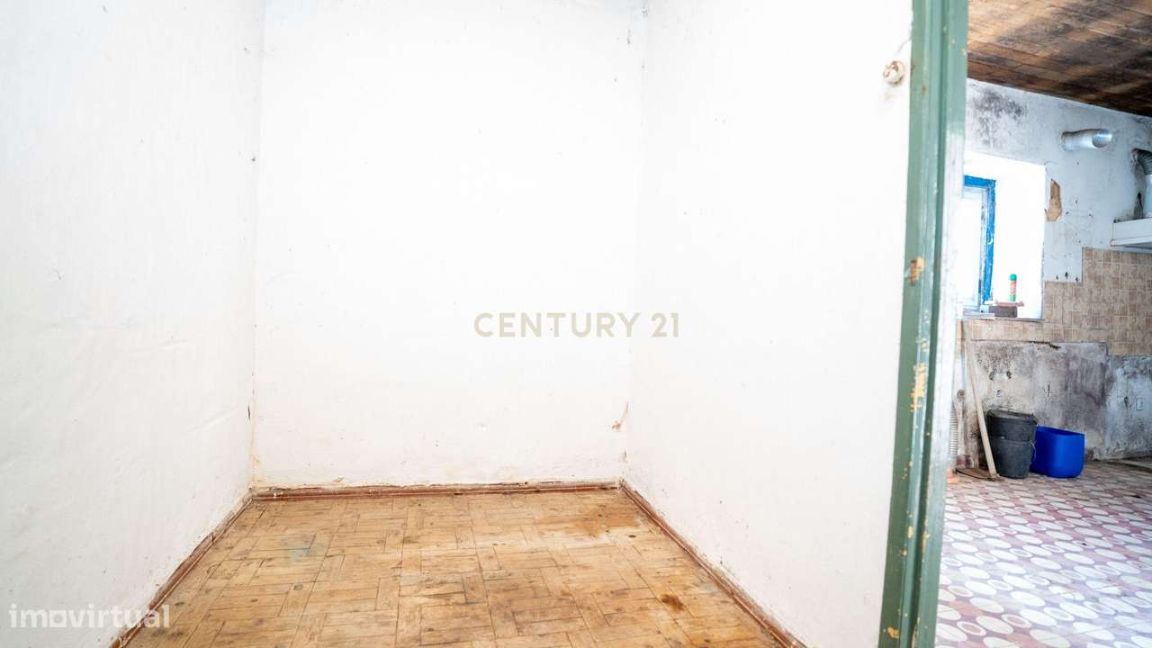 Casa para Recuperação em Cartaxo com Vista Panorâmica-17