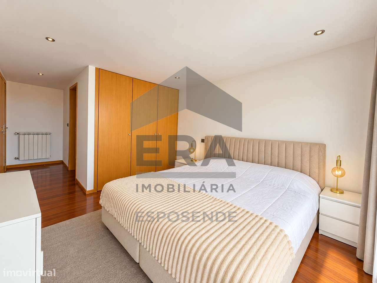 Apartamento T4 CF em Cepães, Marinhas-9