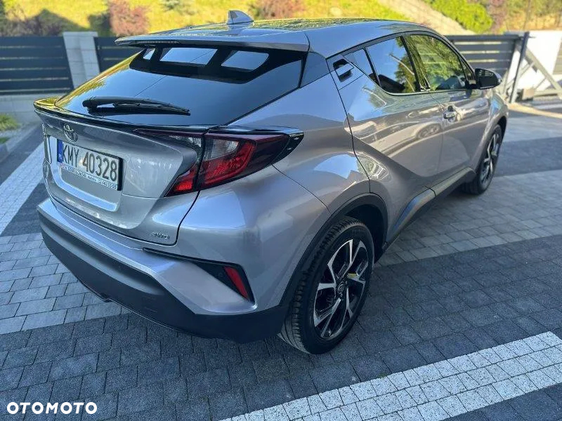 Toyota C-HR 1.2 T Style CVT 4x4 - 7