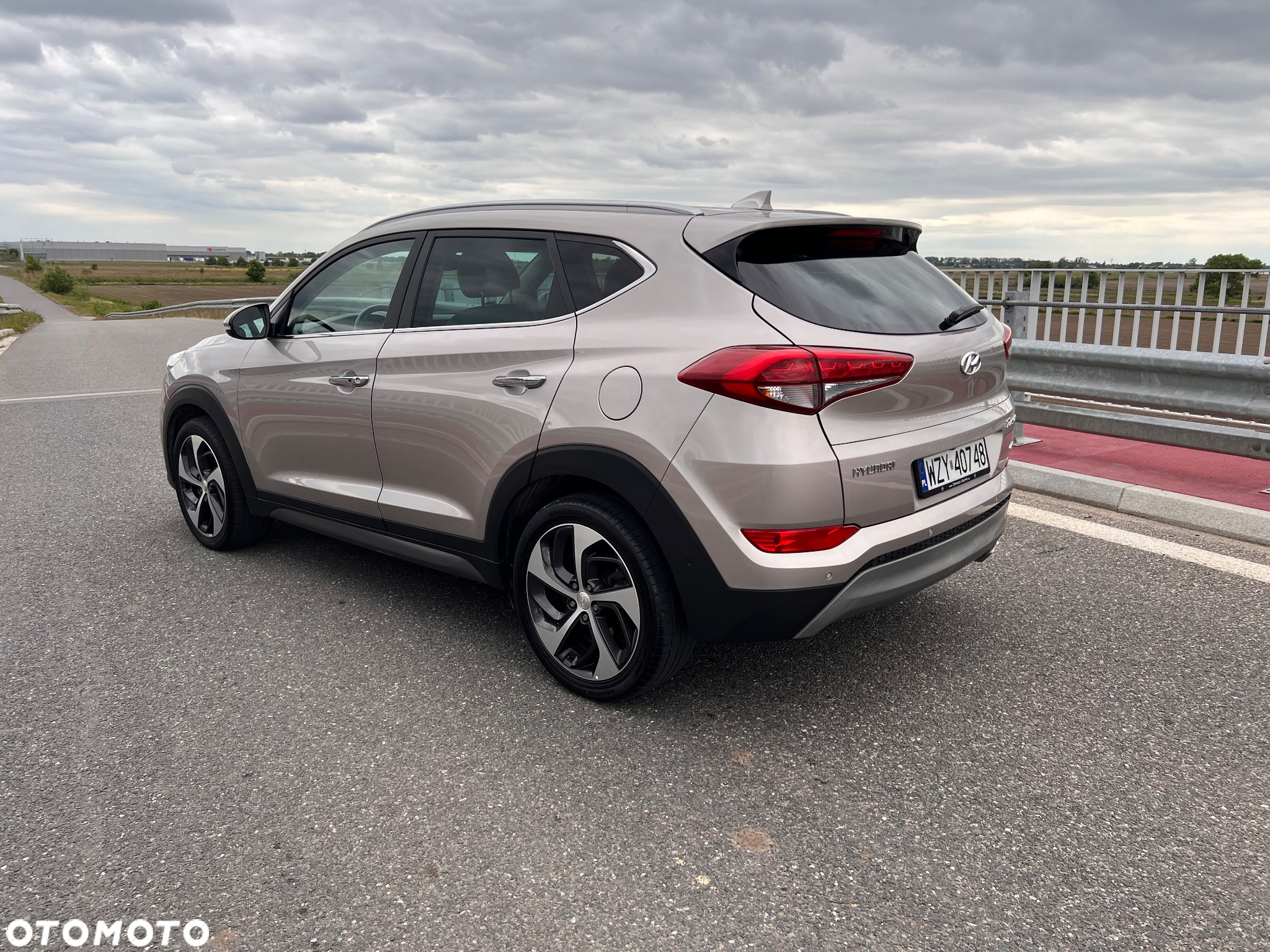 Hyundai Tucson 2.0 CRDI Premium 4WD - 6