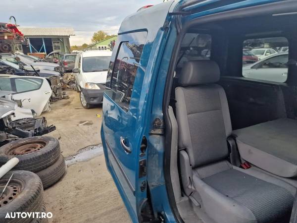 Dezmembram Volkswagen Caddy Life, an 2007, 1.9 TDI cod BJB, cutie manuala - 5