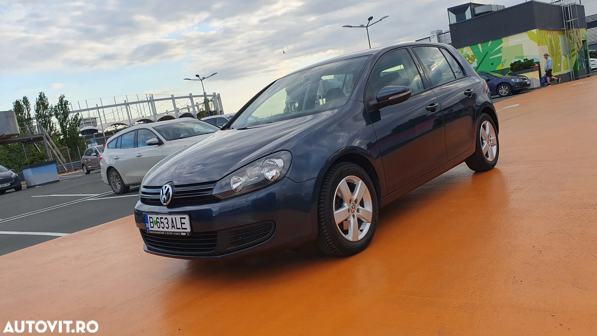 Volkswagen Golf 1.4 TSI Comfortline - 2