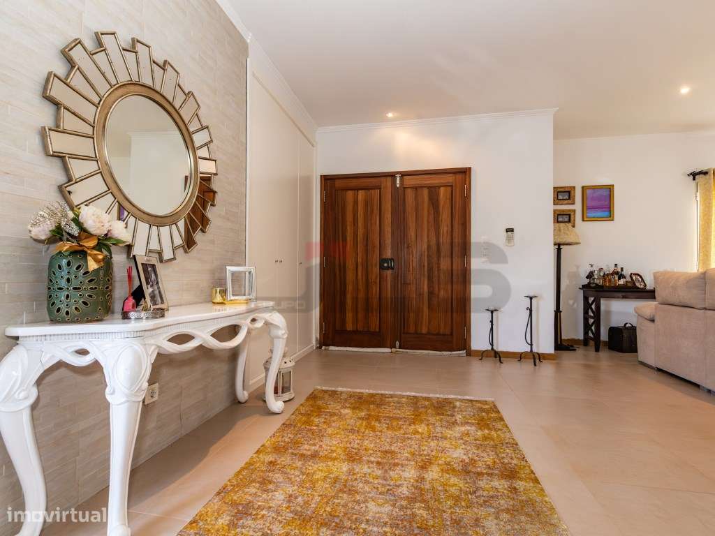 Moradia V4 Isolada com 3 Suites - São Vicente Ferreira, Ponta Delga...-5