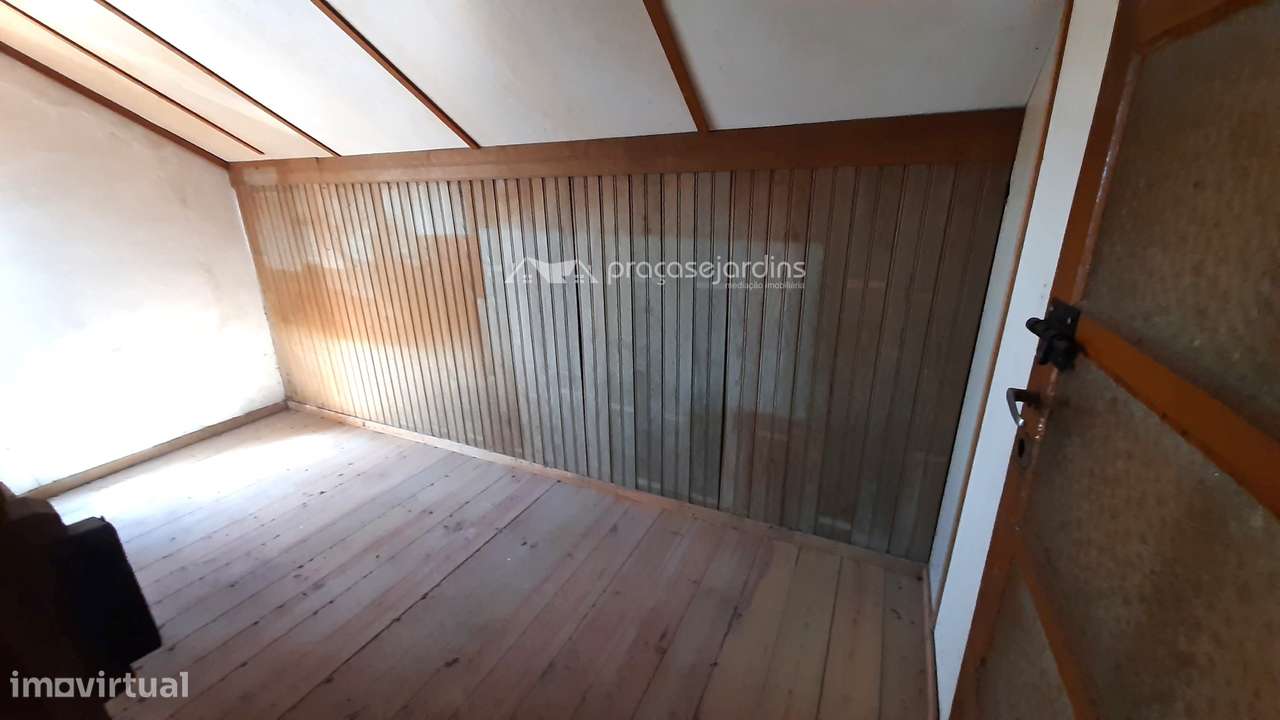 Fantástico prédio T8 - Marinha Grande - Grande imagem: 4/23