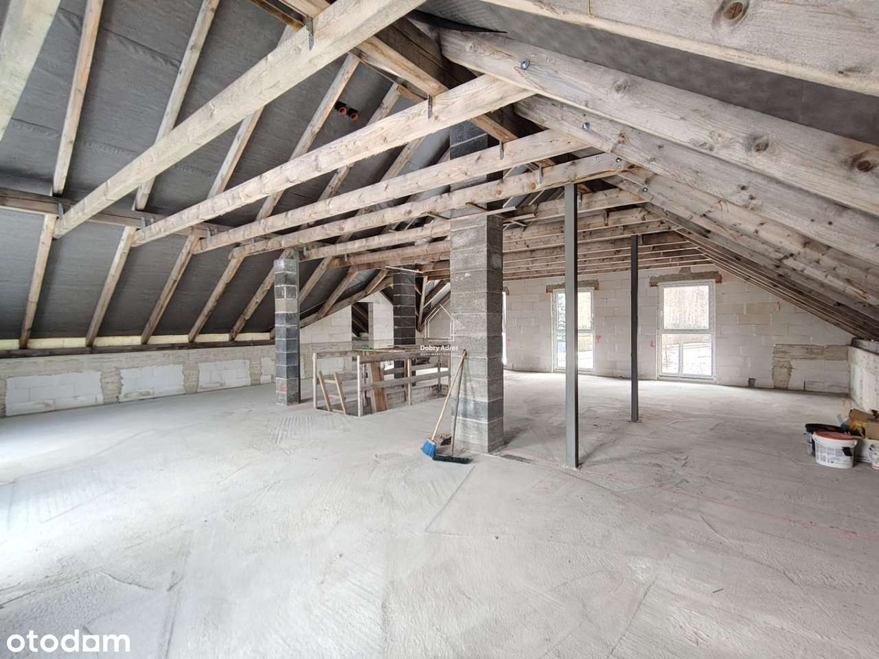 Dom w Mysłakowicach do wykończenia-7