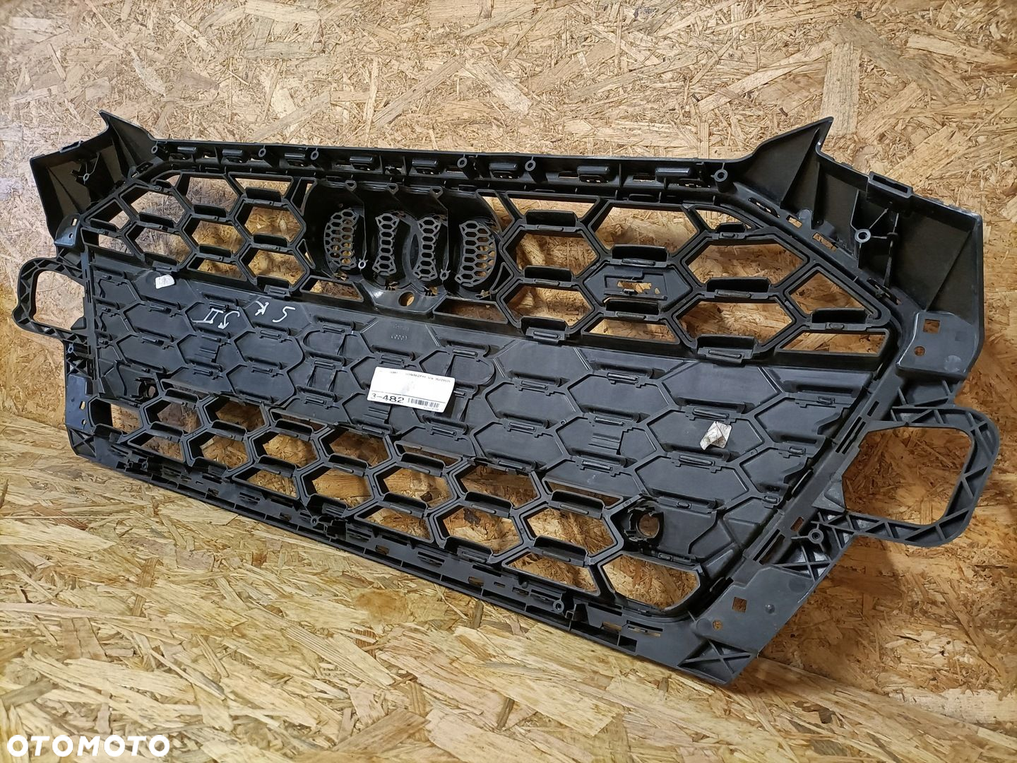 AUDI S4 A4 B9 8W LIFT 20- KRATKA GRILL ATRAPA CHŁODNICY 8W0853651 - 8