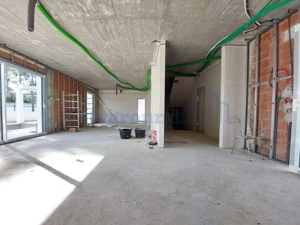 Moradia V4 com piscina perto da Lagoa de Óbidos - Grande imagem: 4/36