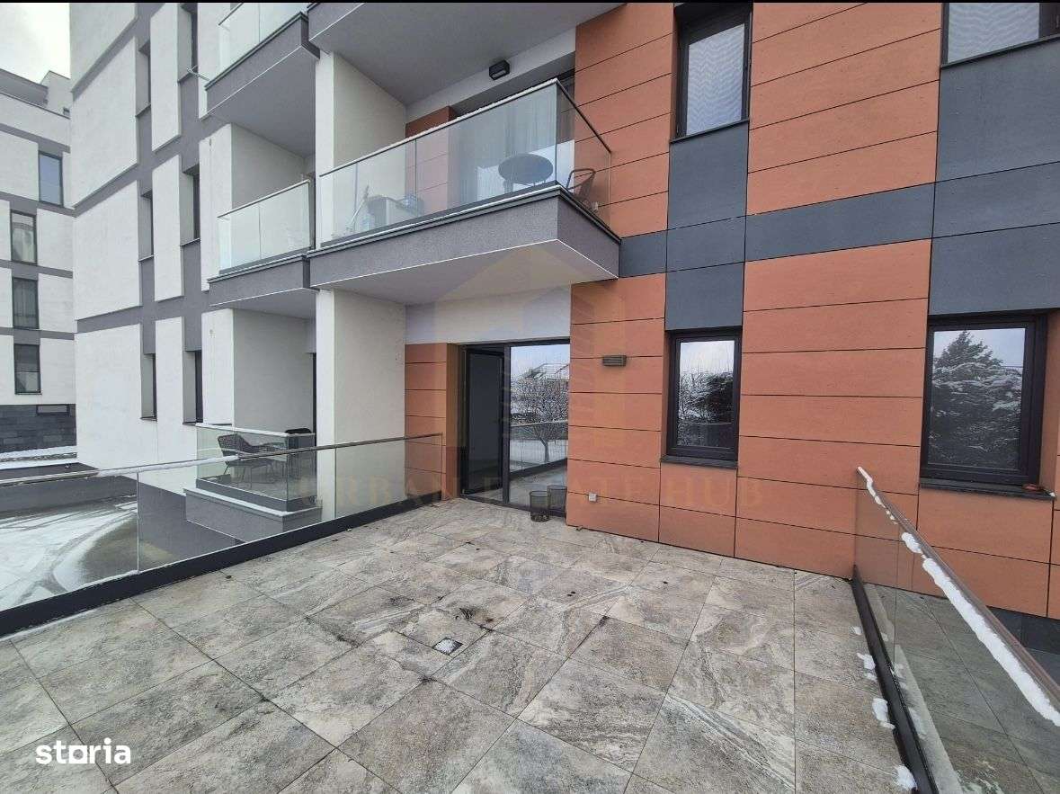 Vanzare apartament 2 camere, decomandat, parcare, Andrei Muresanu-0