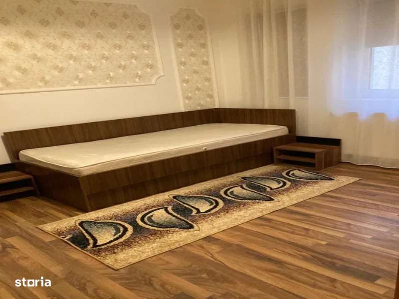 Apartament 3 camere - Steaua - Calea Sagului - Imagine principală: 4/8