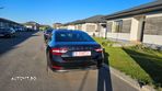 Skoda Superb 2.0 TDI DSG Ambition - 2