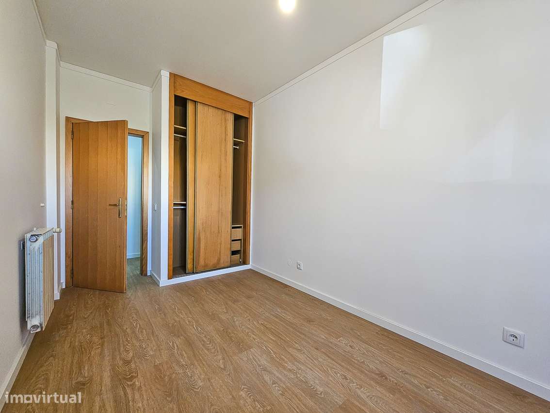 Apartamento Familiar Remodelado: Conforto e Comodidade na Sua Nova Cas-34