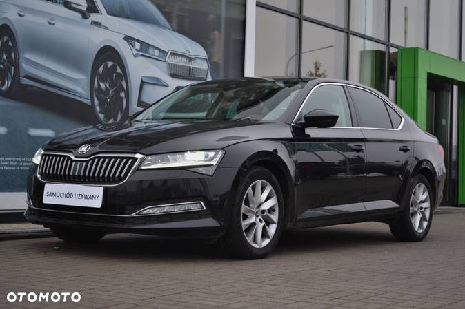 Skoda Superb 2.0 TDI SCR Style DSG - 1