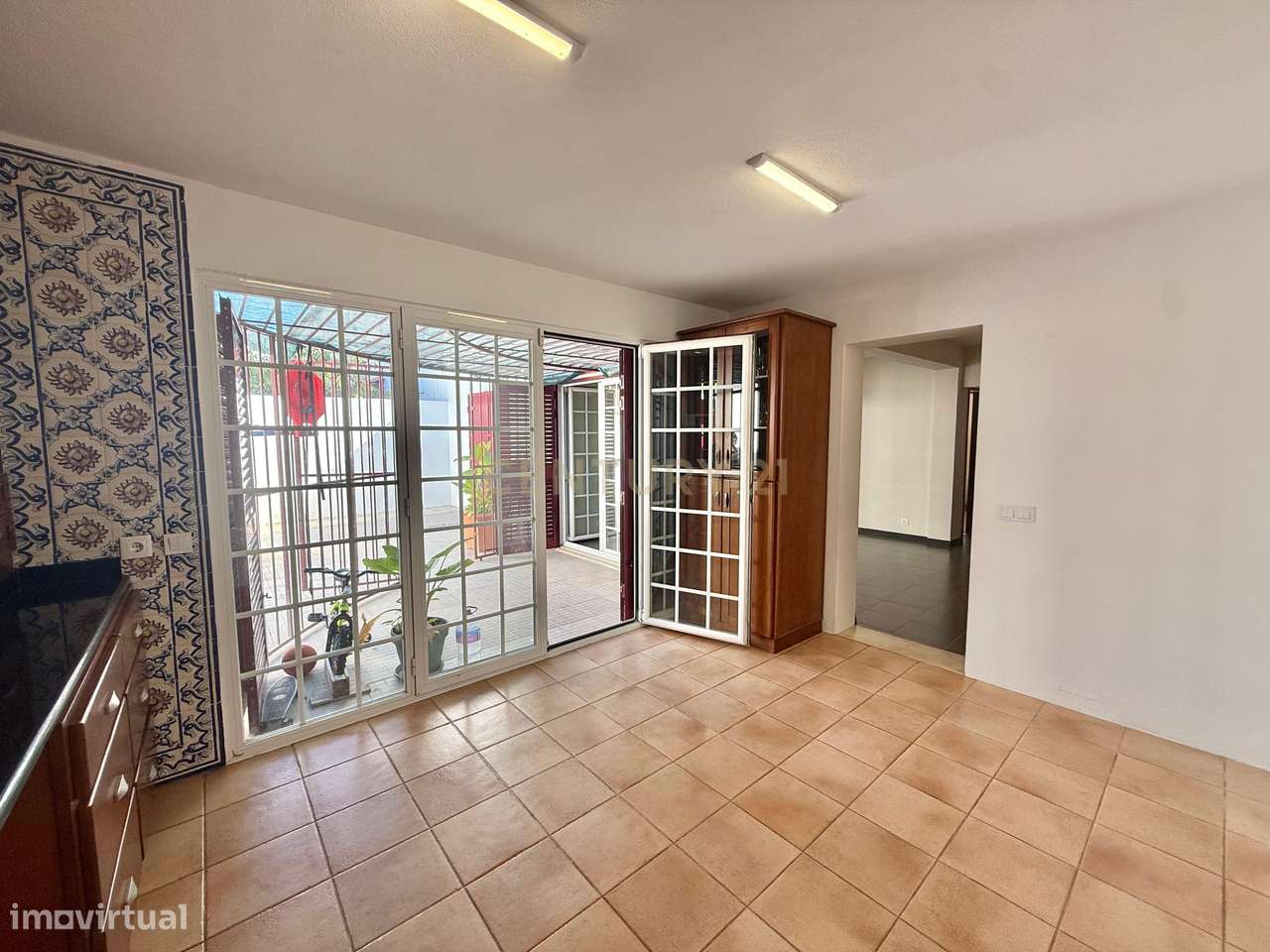 Moradia T4  em Vendas de Azeitão com jardim - Oportunidade-9