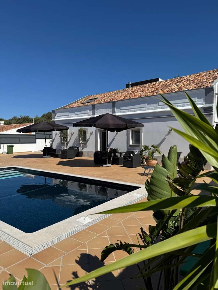 Propriedade com 3 moradias! - Grande imagem: 5/34