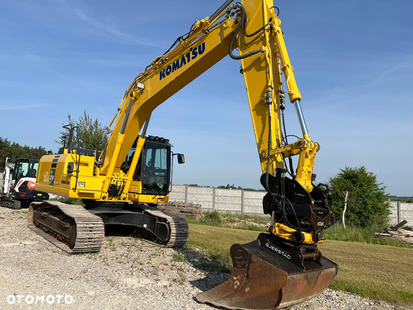 Komatsu PC 210 LC - 17