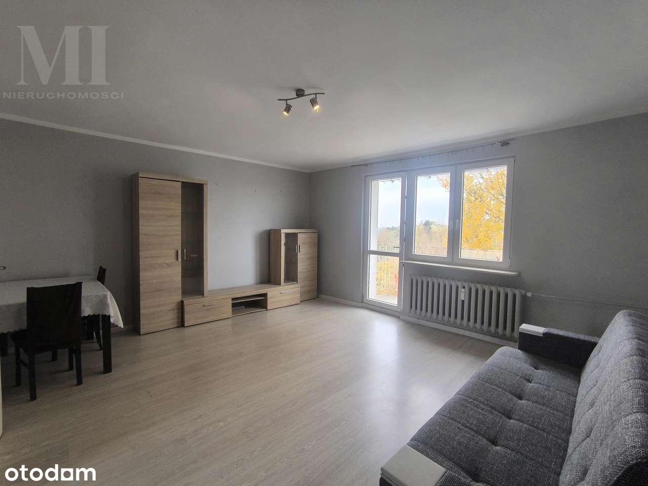 Mieszkanie 46m2  z balkonem Konin-0