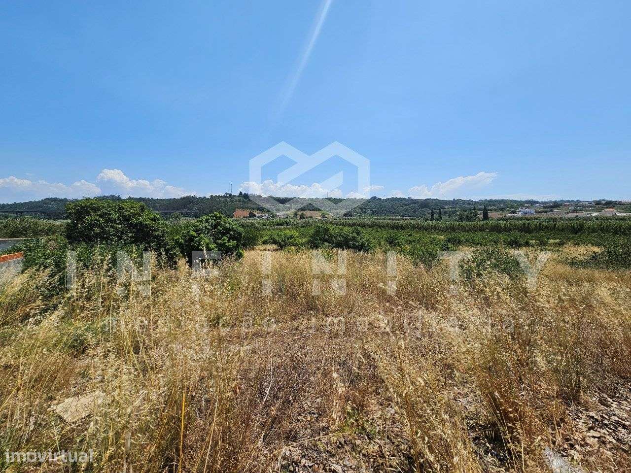 Excelente terreno para construção com vista para o castelo-2