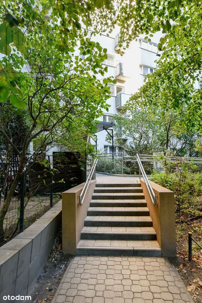 Kawalerka z ogródkiem na Sadach Żoliborskich-8