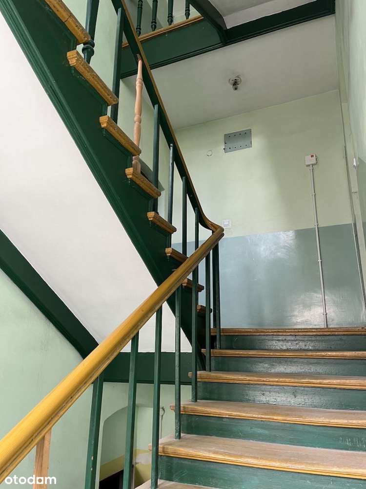 Po generalnym remoncie w kamienicy blisko centrum - Pełny obrazek: 4/10