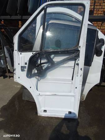 Vand Usa Fata Dreapta Mercedes Sprinter din 2005 volan pe stanga fara rugina fara lovituri - 4