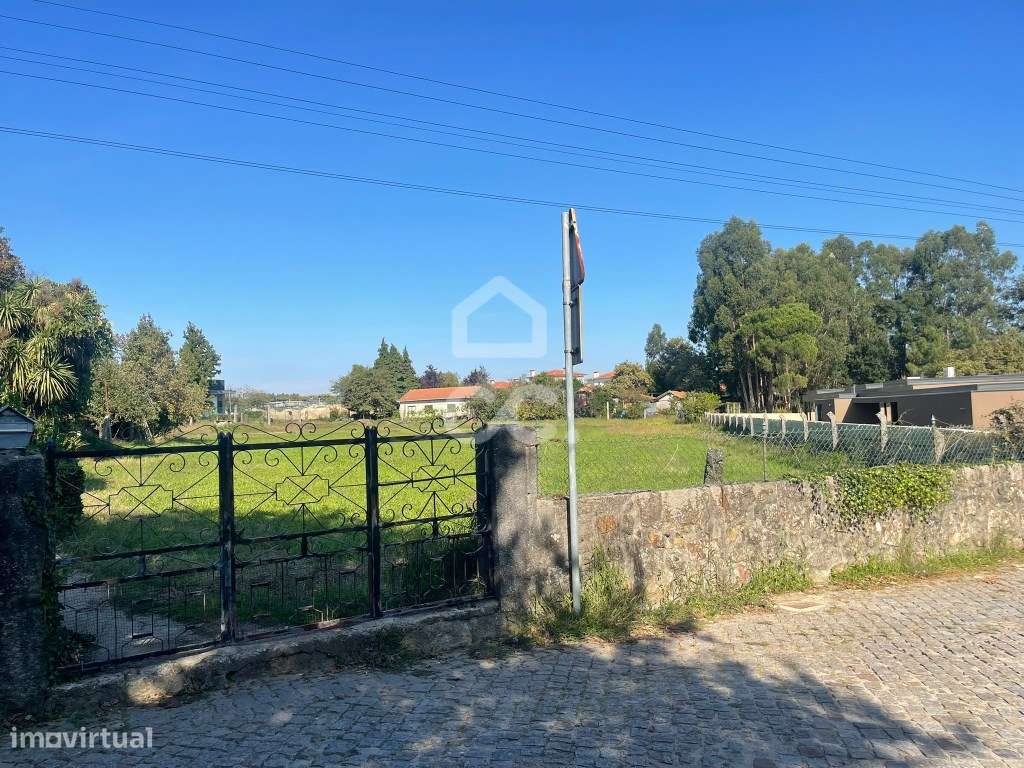 TERRENO PARA CONSTRUÇÃO | SEQUEIRÔ, SANTO TIRSO-13