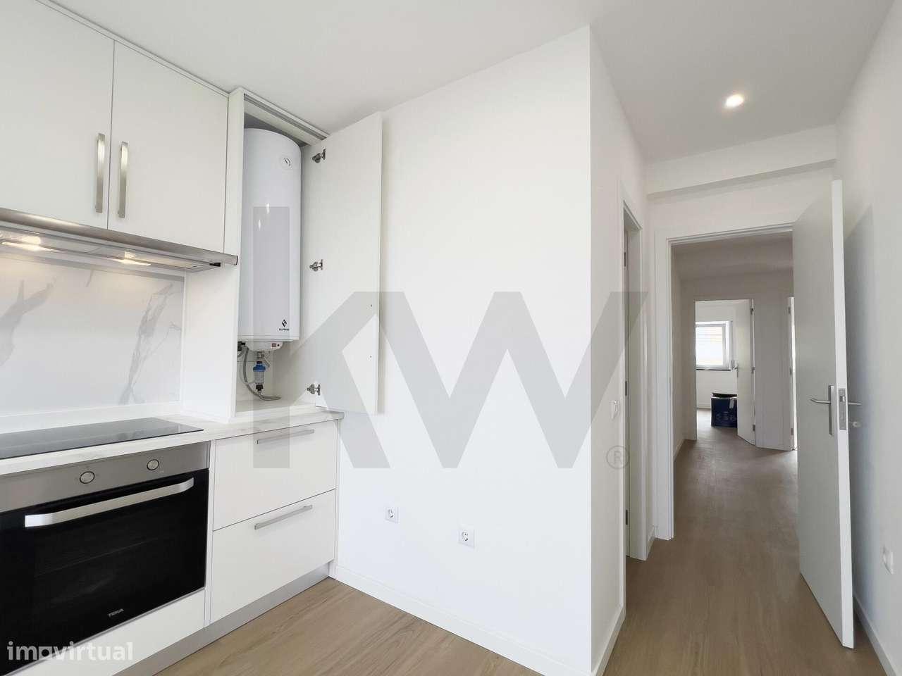 Apartamento T4 Renovado no Planalto – Santarém-12