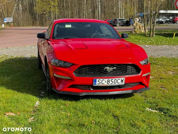 Ford Mustang Fastback 2.3 Eco Boost - 11
