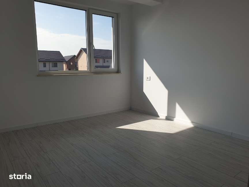 Rediu–Valea Lupului– IASI– Casă cu 4 camere in duplex, bucatarie inch.-15