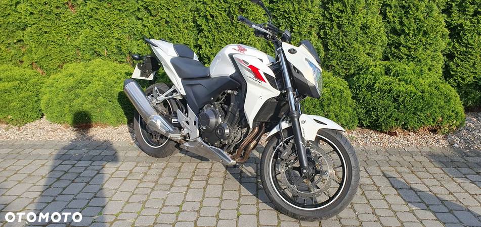 Honda CB - 3