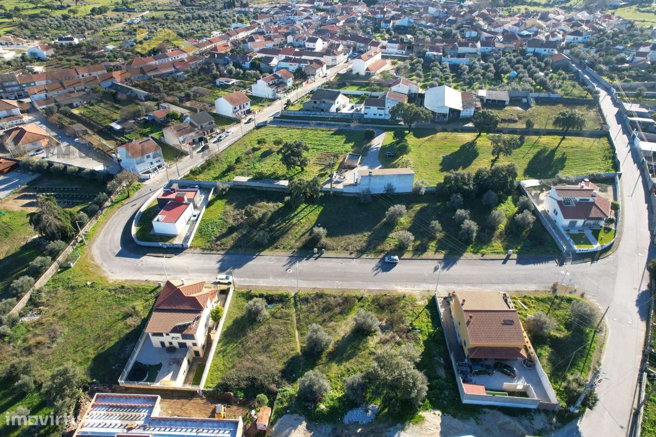 Terreno Para Construção  Venda em Escalos de Cima e Lousa,Castelo Bran - Grande imagem: 4/5