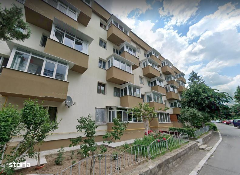 RAMNICU VALCEA, TRAIAN, Apartament cu 2 camere - 50 mp - etaj 4/4.