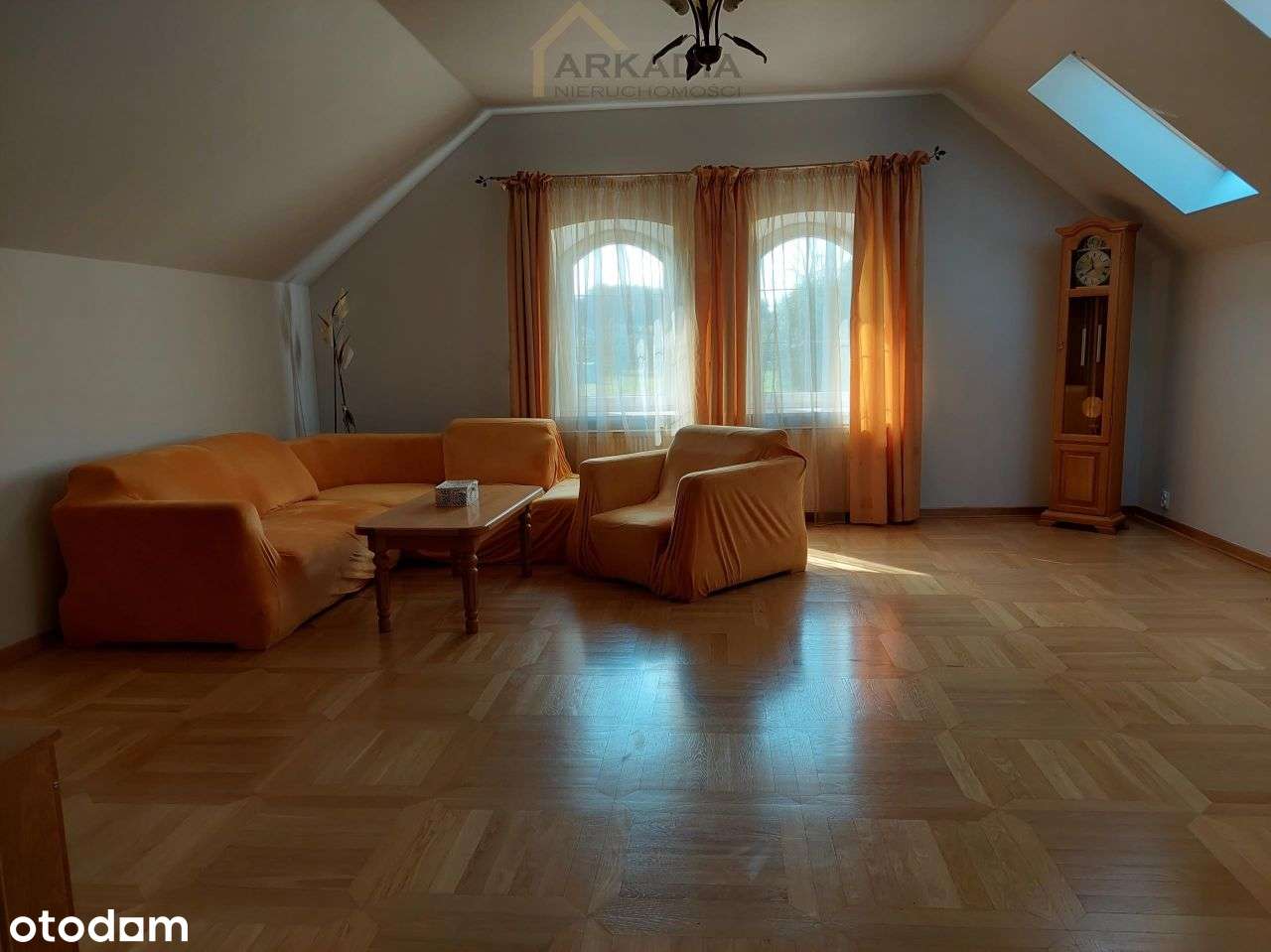 Elegancka podmiejska willa! z pompą ciepła!-15