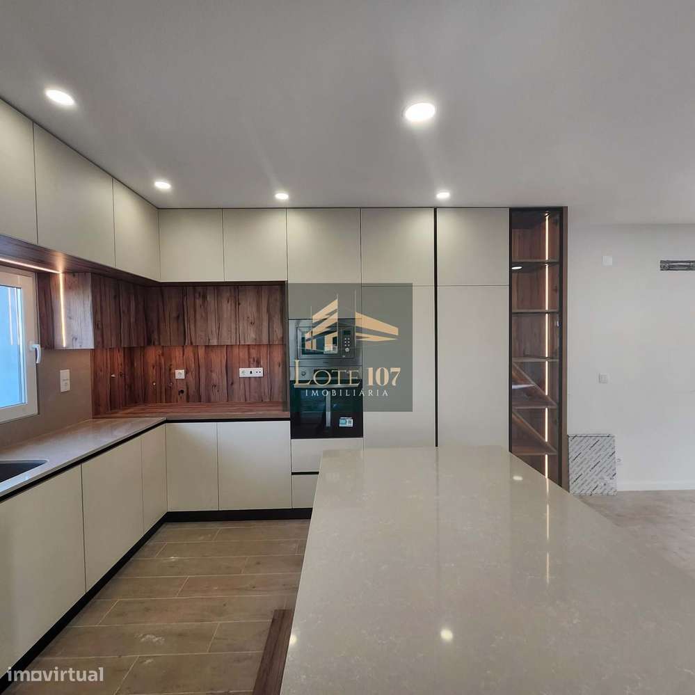 Moradia Térrea Isolada T4 em Bela Vista - Quinta do Anjo-5