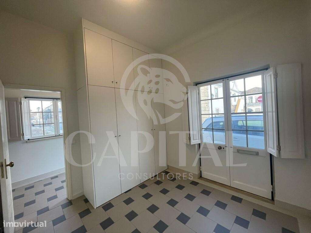 Apartamento T1 no Centro Histórico de Salvaterra de Magos - Grande imagem: 3/17