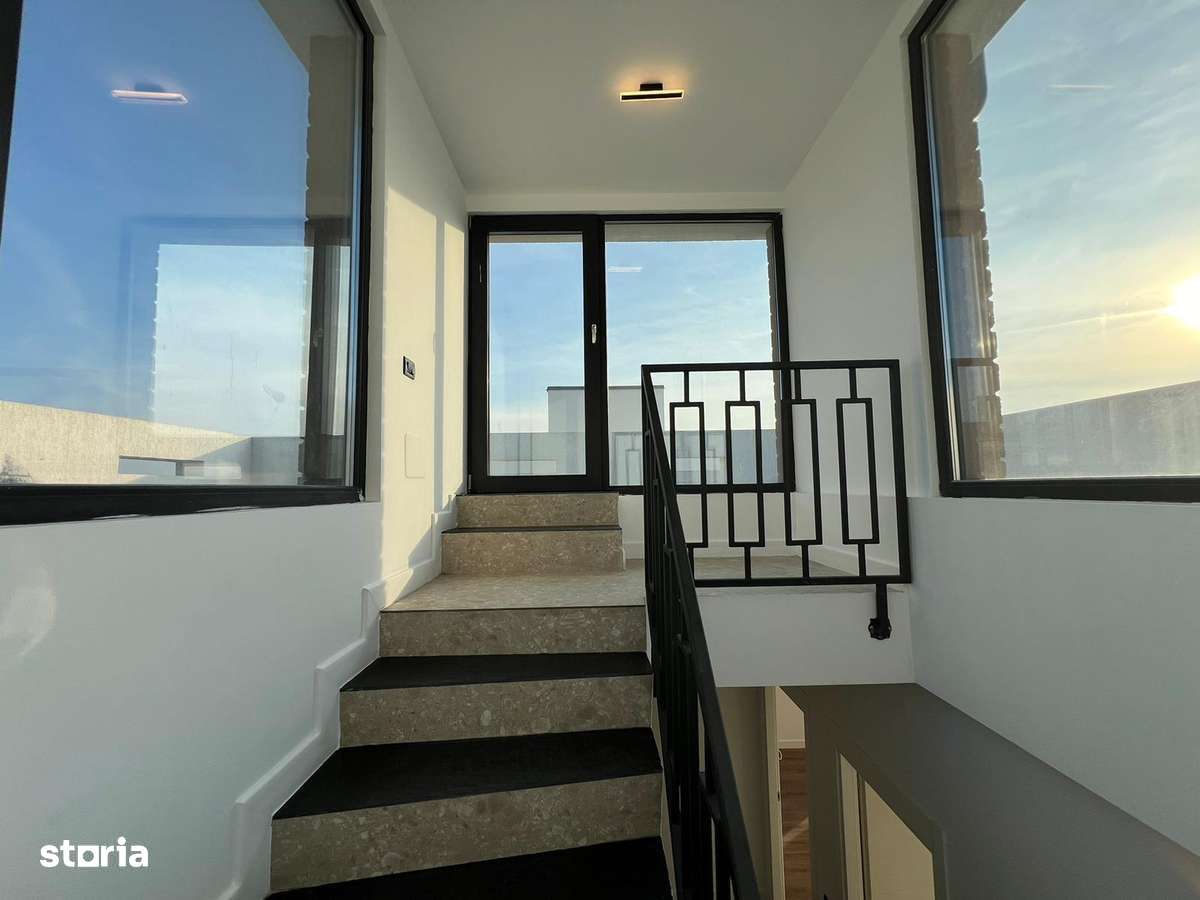 LA CHEIE! gata de mutare The Class Villas Tunari, TEREN 300 MP-2