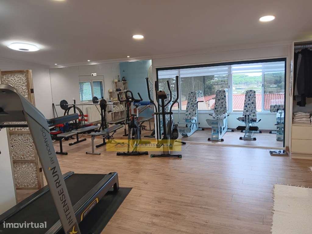 MORADIA DE LUXO V3 COM PISCINA e QUINTA- TERRUGEM-31