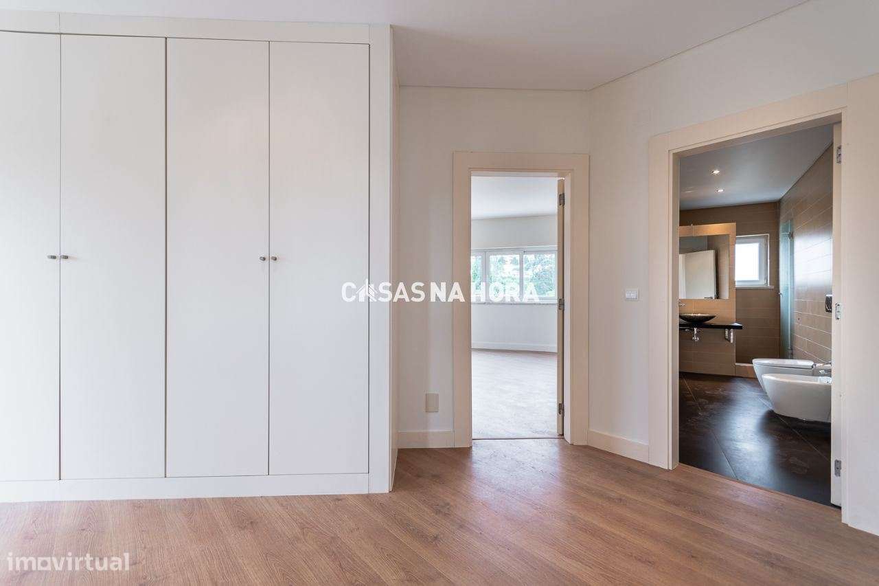 Moradia T4 no Belas Clube de Campo-7