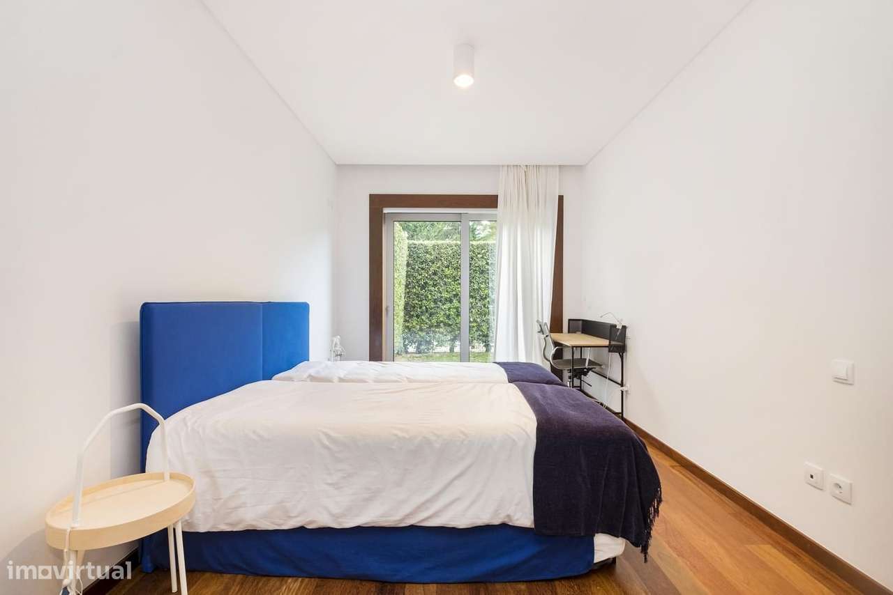 Apartamento T3 com jardim, Costa da Guia, Cascais-11