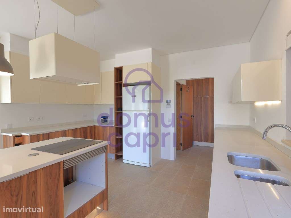 Moradia T3 com Piscina e Terreno em Porto Carvalhoso - Tavira-18
