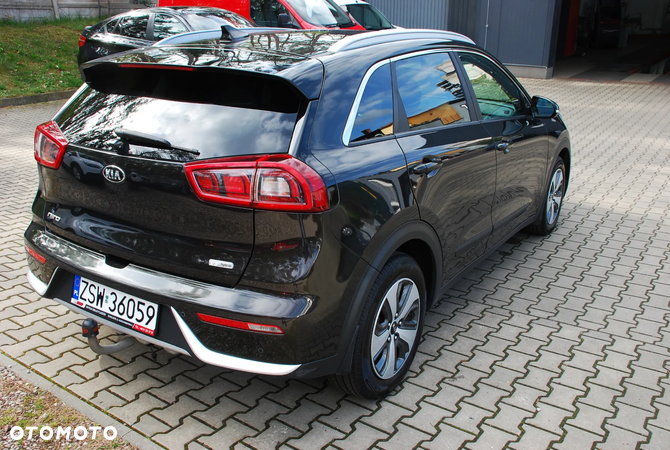 Kia Niro 1.6 GDI Hybrid Business Line - 6