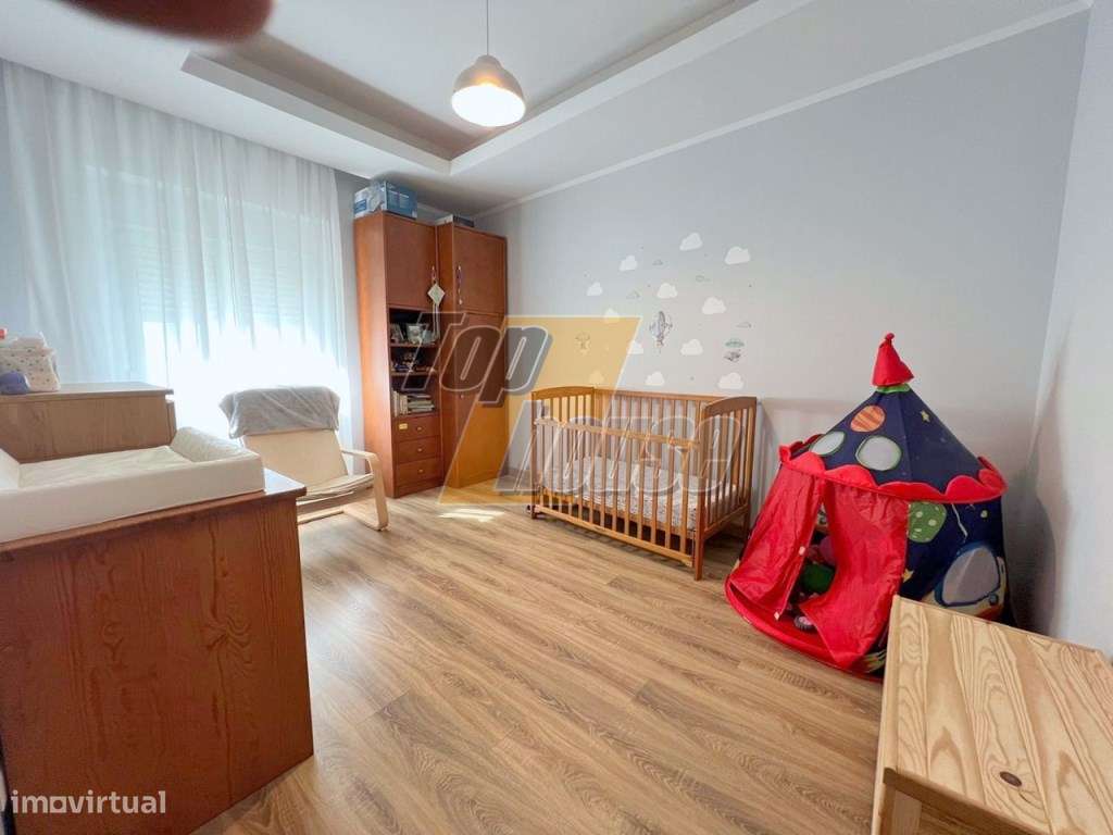 APARTAMENTO T2 + APROVEITAMENTO DE SÓTÃO | TOTALMENTE REMODELADO-10