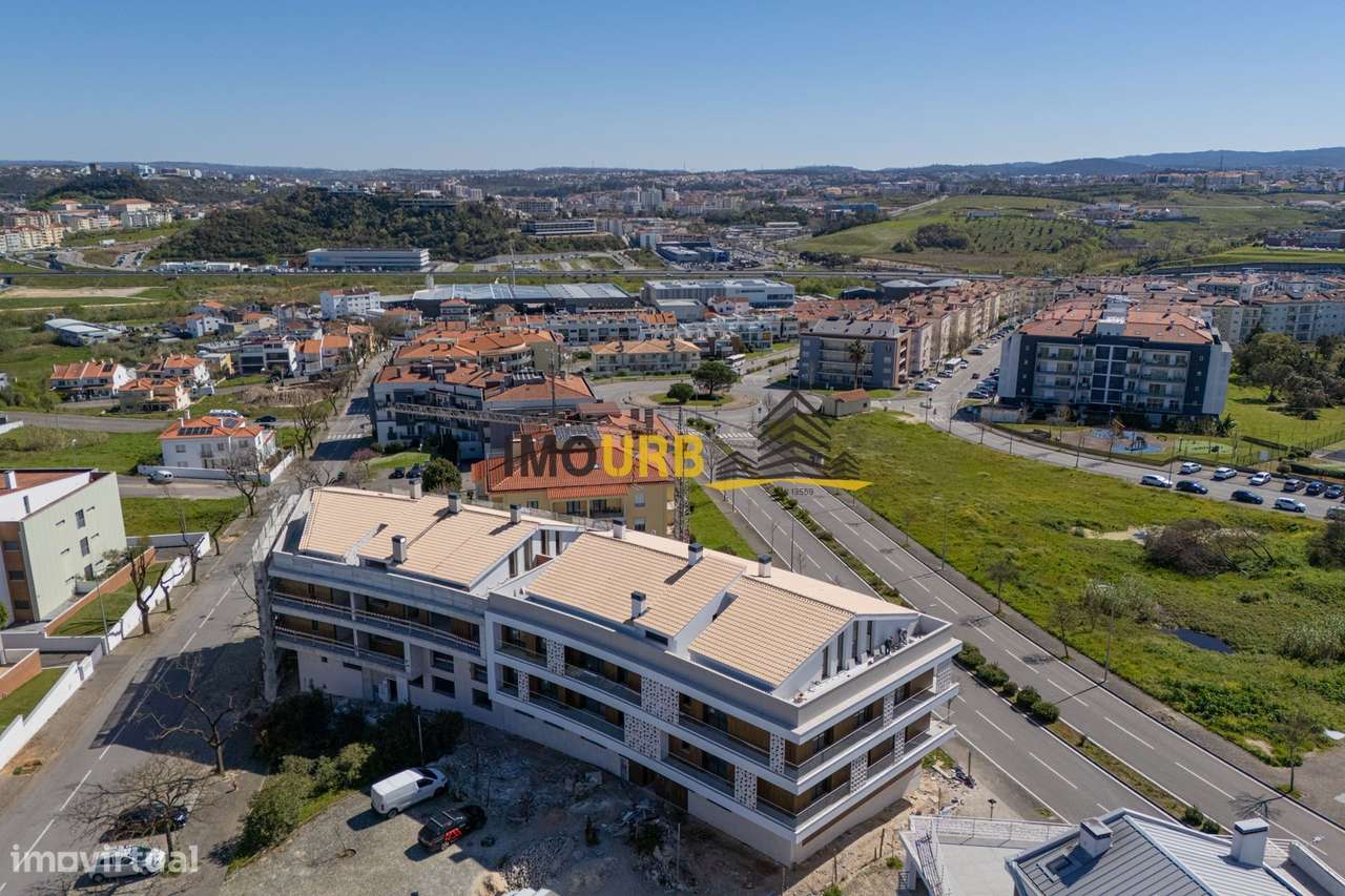 Apartamento T1 Duplex em Santa Clara – Leiria-22