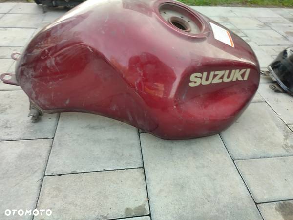 Bak, zbiornik paliwa Suzuki Bandit 1200 - 1