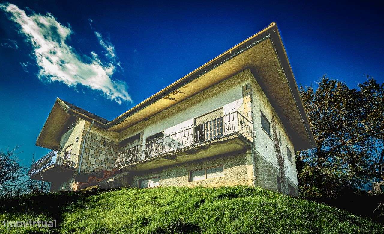 Moradia isolada, Centro de Oliveira de Azemeis-9