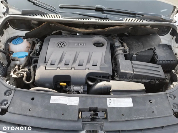 Volkswagen Touran 1.6 TDI DPF BlueMotion Technology Life - 16