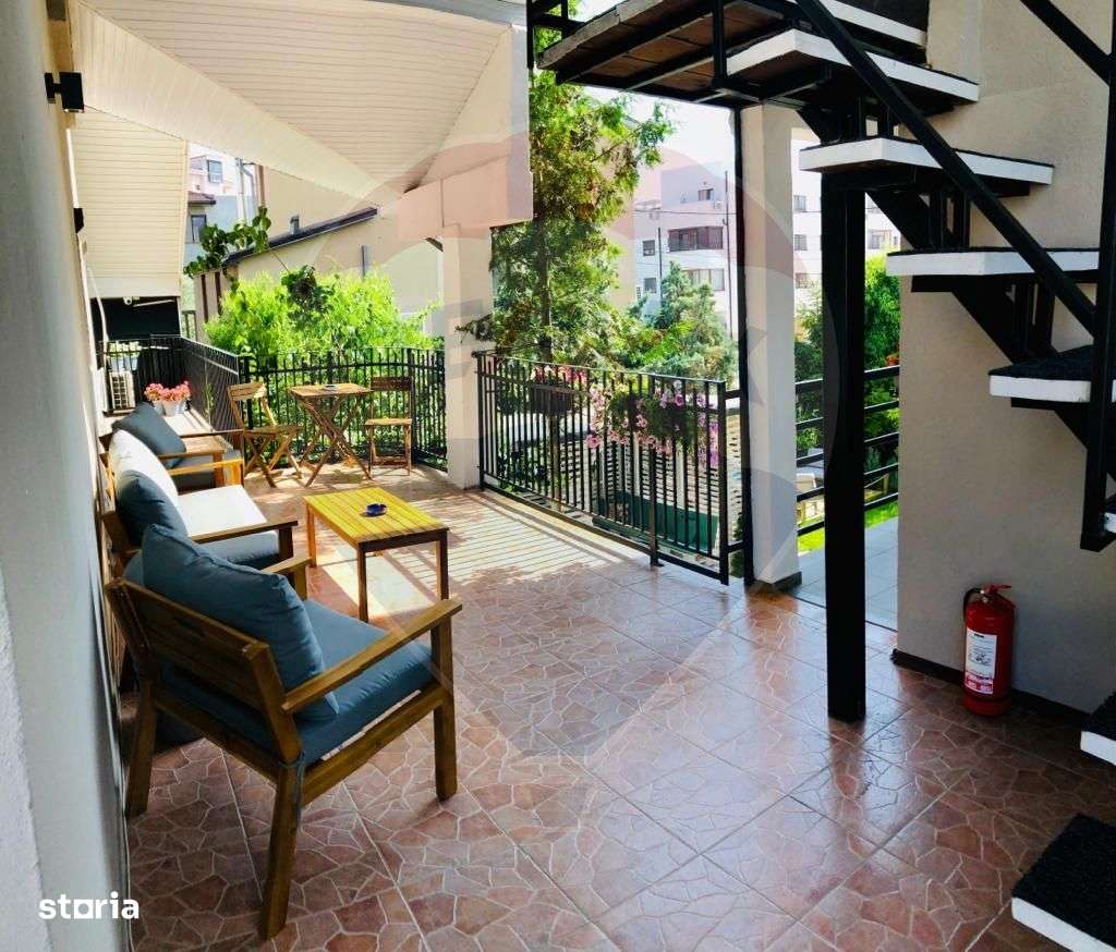 Pensiune de vanzare 20 de camere Mamaia Nord Super Oferta - Imagine principală: 4/13