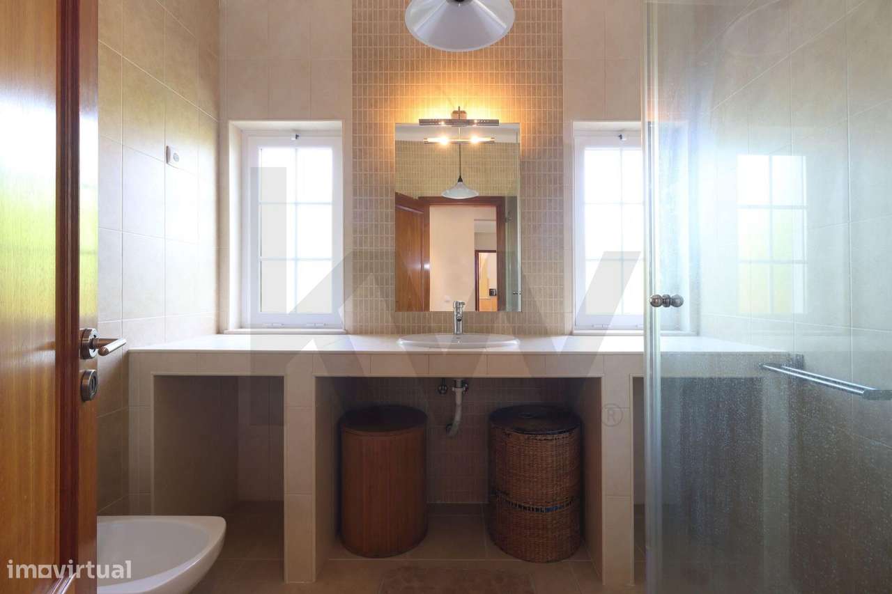 Moradia de Luxo com Piscina e Vistas Panorâmicas | Moçarria, Santarém-24