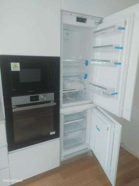 T0 Studio Espinho junto à estação de comboio - Grande imagem: 4/7